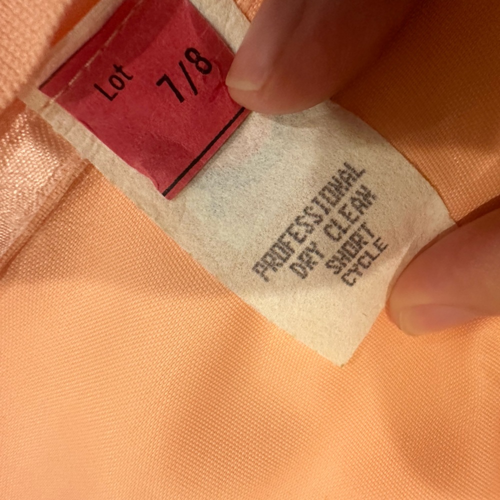 True Vintage Peach Floral Satin Dress - Picture 15 of 17